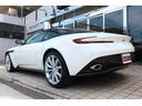 ASTON MARTIN DB11