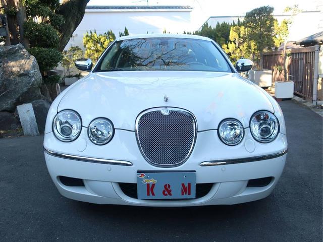 4.2ソブリン ナビ 禁煙車 バックカメラ サンルーフ 左H(2枚目)