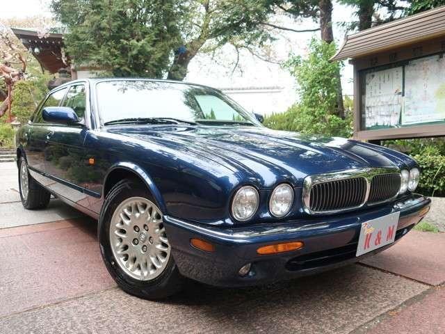 XJエグゼクティブ3.2-V8 天井張り替済 禁煙車 記録簿(2枚目)