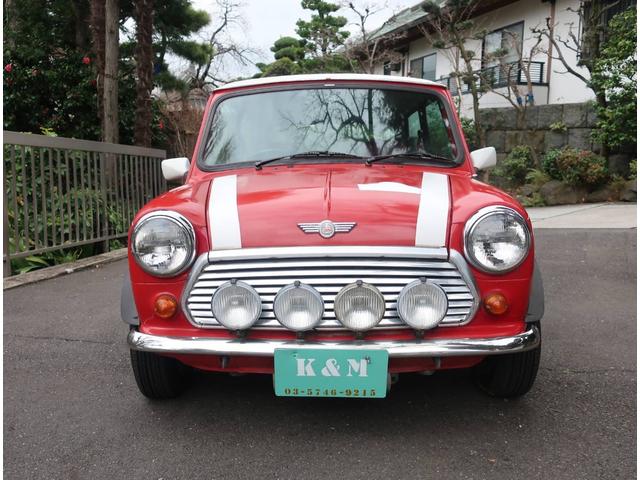 ＭＩＮＩ クーパー１．３ｉ　モンテカルロ　記念限定車　オート　ガレージ保管　禁煙車両　記録簿付き（10枚目）