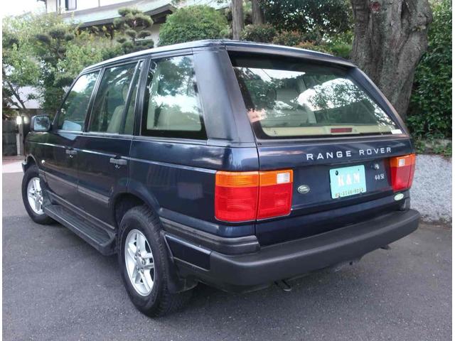 レンジローバー 4.0SE 4WD オートクルーズコントロール アルミホイール キーレスエントリー シートヒーター 革シート AT 盗難防止システム CD カセット ABS エアコン パワーウィンドウ(16枚目)