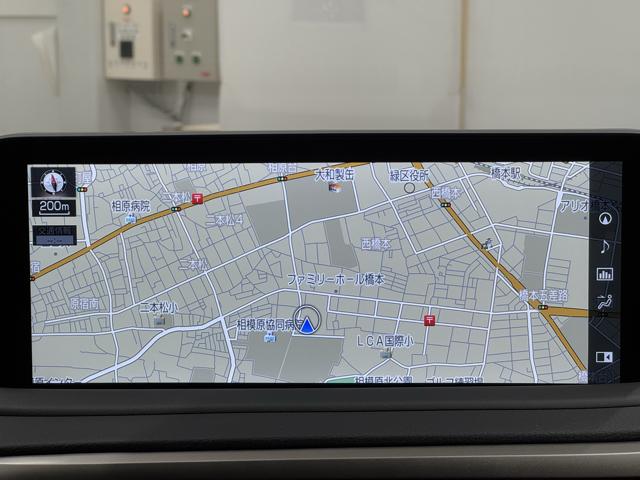 ＲＸ ＲＸ４５０ｈ　Ｆスポーツ　黒革　ＴＲＤフルエアロ　４本出しマフラー　パノラマルーフ　ルーフレール　パノラミックビューモニター　後席電動リクライニング　後席シートヒーター　おくだけ充電　　前後ドライブレコーダー　禁煙車（8枚目）