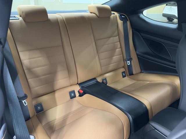 ＲＣ ＲＣ３００　Ｌ　ｔｅｘオーカー　クリアランスソナー　ブラインドスポットモニター　レーダークルーズ　可変ダンパー　リヤクロストラフィックアラート　ワンオーナー　前後ドライブレコーダー　禁煙車（18枚目）