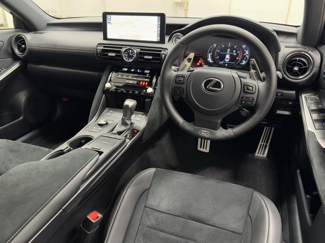 ＩＳ ＩＳ５００　Ｆスポーツパフォーマンス　黒アルカンターラＬ　ｔｅｘコンビシート　マークレビンソンオーディオ　オレンジキャリパー　ワンオーナー　禁煙車（6枚目）