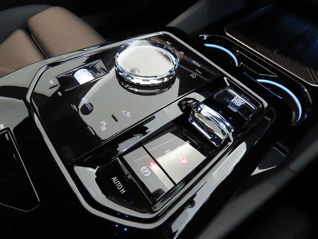 ５シリーズ ５２３ｄ　ｘＤｒｉｖｅ　Ｍスポーツ　認定中古車（全国保証）半革　インテリアカメラ　アイコニックグローエクステリア１９ＡＷ　４ゾーンＡＣ　インテリアカメラ　Ｄアシストプロ　ＡＣＣ　Ｐアシストプロ　全周囲カメラ　ＰＤＣ　ＡｄｐＬＥＤヘッド（17枚目）