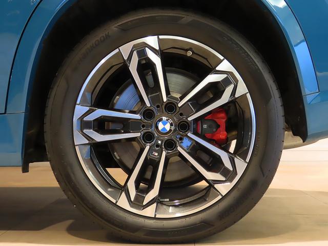 Ｘ１ Ｍ３５ｉ　ｘＤｒｉｖｅ　認定中古車（全国保証）１９ＡＷ、Ｃアクセス、　Ｄアシストプロ、ＡＣＣ、Ｐアシスト＋、全周囲カメラ、ＰＤＣ、インテリアカメラ、ＡｄｐＬＥＤヘッド、ワイヤレス充電、ＡｄｐＭサス、Ｍスポーツブレーキ（25枚目）