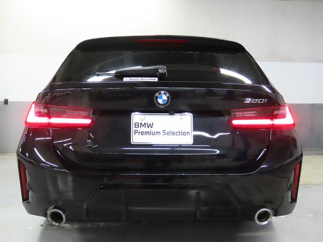 ３シリーズ ３２０ｉツーリング　Ｍスポーツ　ハイラインパッケージ　認定中古車（全国保証）アルカンタラ／ヴェガンザ黒　コンフォートＰｋｇ（サンプロテクションガラス・ラゲージコンパーメントＰ・Ｆランバーサポート）　１８ＡＷ＋ＲＦＴ　アルミトリム　アンビエントライト（10枚目）