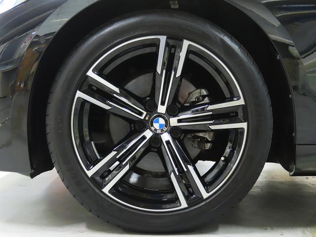 ３シリーズ ３２０ｉツーリング　Ｍスポーツ　ハイラインパッケージ　認定中古車（全国保証）アルカンタラ／ヴェガンザ黒　コンフォートＰｋｇ（サンプロテクションガラス・ラゲージコンパーメントＰ・Ｆランバーサポート）　１８ＡＷ＋ＲＦＴ　アルミトリム　アンビエントライト（24枚目）