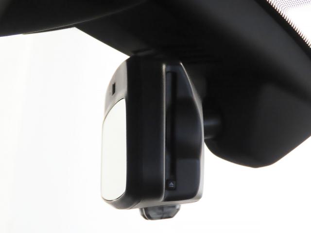 ２シリーズ Ｍ２３５ｉ　ｘＤｒｉｖｅグランクーペ　認定中古車（全国保証）クロス／アルカンタラ　ＭプラスＰｋｇ１８ＡＷ、Ｃアクセス、Ｄアシスト、ＡＣＣ、Ｐアシスト、Ｒカメラ、ＰＤＣ、ライトＰｋｇ、Ｍスポーツブレーキ、Ｈｉ－Ｆｉ、Ｍリヤスポイラー（12枚目）