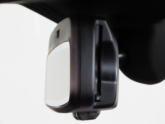 4シリーズ 420iカブリオレ Mスポーツ 認定中古車(全国保証)黒+赤革ハイライト コンフォートPkg 18AW 全周囲カメラPDC バリアブルスポーツステア Cアクセス アクティブプロテクション Dアシストプロ ACC Pアシスト+(12枚目)