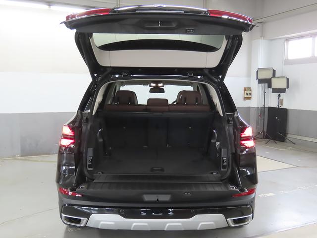 Ｘ５ ｘＤｒｉｖｅ　３５ｄ　エディションＸ　認定中古車（全国保証）限定３７０台　特別装備ｎｄｉｖｉｄｕａｌ茶革ジェスチャーＣｔｒｌパノラマＳＲ　４輪Ａｄｐエアサス　Ｃアクセス　サードローシート　Ｄアシストプロ　ＡＣＣ　Ｐアシストプロ　２２ＡＷ（29枚目）