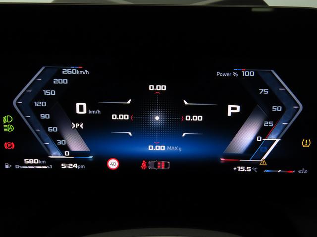 ２シリーズ Ｍ２３５　ｘＤｒｉｖｅグランクーペ　認定中古車（全国保証）ヴェガンザ・コーラルレッド／ブラック、１９ＡＷ、Ｃアクセス、インテリアカメラ、Ｄアシストプロ、ＡＣＣ、Ｐアシスト＋、全周囲カメラ、ＰＤＣＭ、リアスポイラー、ＡｄｐＬサス（13枚目）