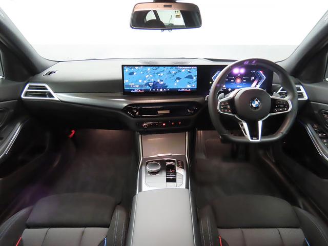 ３シリーズ ３１８ｉ　Ｍスポーツ　認定中古車（全国保証）Ｍパフォームテックス／クロス　１８ＡＷ　　Ｃアクセス　Ｈｉ－Ｆｉバリアブルスポーツステア　オートトランク　Ｄアシストプロ　ＡＣＣ　Ｐアシスト＋　全周囲カメラ　ＰＤＣ　ＡｄｐＬＥＤ（6枚目）