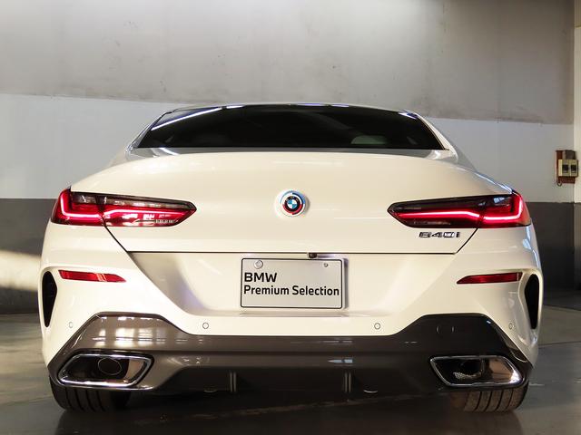 ８シリーズ ８４０ｉ　グランクーペ　エクスクルーシブ　Ｍスポーツ　認定中古車（全国保証）Ｉｎｄｉｖｉｄｕａｌ白革　２０ＡＷ　　ＯＰヒートコンフォートＰｋｇ　ＤＴＶＭアルカンタラルーフライニング　パノラマＳＲ　Ｄアシストプロ　ＡＣＣ　レーザーライトＰアシスト＋（10枚目）