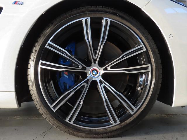 ８シリーズ ８４０ｉ　グランクーペ　エクスクルーシブ　Ｍスポーツ　認定中古車（全国保証）Ｉｎｄｉｖｉｄｕａｌ白革　２０ＡＷ　　ＯＰヒートコンフォートＰｋｇ　ＤＴＶＭアルカンタラルーフライニング　パノラマＳＲ　Ｄアシストプロ　ＡＣＣ　レーザーライトＰアシスト＋（26枚目）