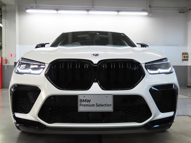 X6 M コンペティション 認定中古車(全国保証)Individual白革 パノラマSR21/22AW ジェスチャーCtrlリヤエンターテイメントシステム MカーボンRスポイラー DTV アルカンタラルーフライニング(9枚目)