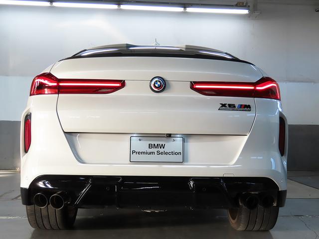 X6 M コンペティション 認定中古車(全国保証)Individual白革 パノラマSR21/22AW ジェスチャーCtrlリヤエンターテイメントシステム MカーボンRスポイラー DTV アルカンタラルーフライニング(10枚目)