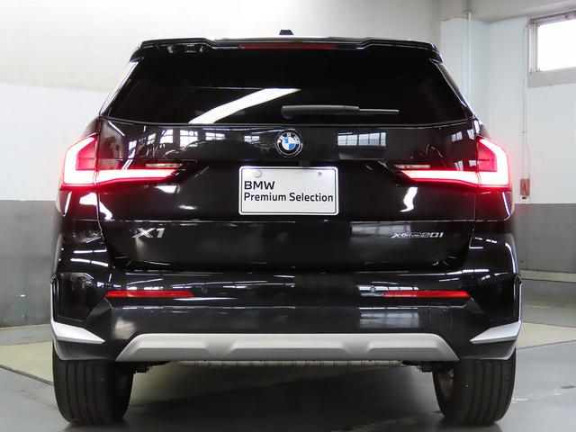 Ｘ１ ｘＤｒｉｖｅ　２０ｉ　ｘライン　ハイラインパッケージ　認定中古車（全国保証）黒革　テクノロジーＰｋｇ　　１８ＡＷ　　サテンＲレール　ＣアクセスサテンＲレール　Ｒシートスライド　電動シート（Ｆヒーター）ＡＣＣＰアシスト＋　全周囲カメラ　ＰＤＣ　ＡｄｐＬＥＤ（10枚目）
