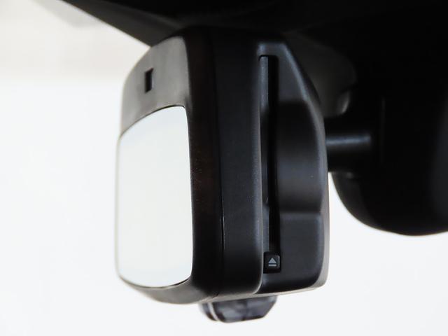 Ｘ１ ｘＤｒｉｖｅ　２０ｉ　ｘライン　ハイラインパッケージ　認定中古車（全国保証）黒革　テクノロジーＰｋｇ　　１８ＡＷ　　サテンＲレール　ＣアクセスサテンＲレール　Ｒシートスライド　電動シート（Ｆヒーター）ＡＣＣＰアシスト＋　全周囲カメラ　ＰＤＣ　ＡｄｐＬＥＤ（12枚目）