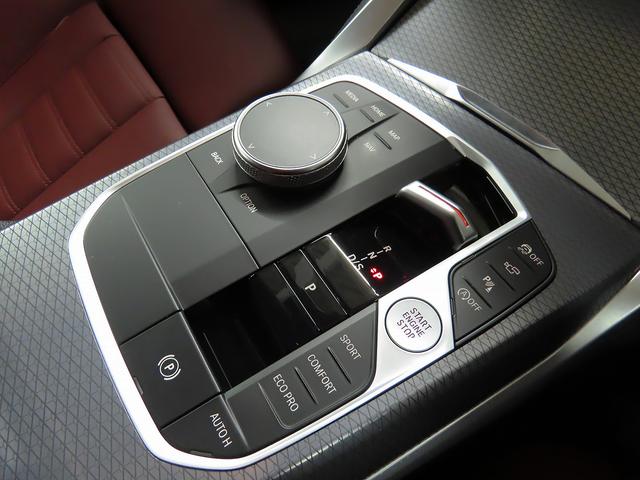 4シリーズ M440i xDriveグランクーペ 認定中古車(全国保証)赤革 カーブドDisp AdpMサス 19AW RFT スポーツATCアクセス レーザーライト Mリアスポイラー Dアシストプロ Pアシスト+ Mスポーツブレーキ アルミトリム(17枚目)