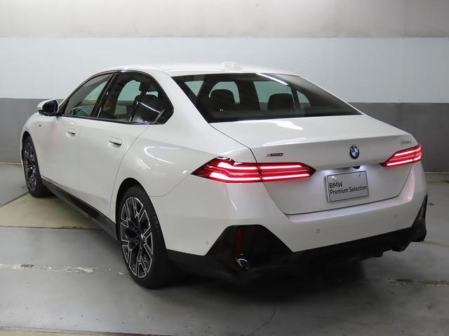 ５シリーズ ５２３ｄ　ｘＤｒｉｖｅ　Ｍスポーツ　認定中古車（全国保証）半革　コンフォートドライビングＰｋｇ　インテリアカメラＣアクセス　電動シート（ＦＲヒーター）　Ｄアシストプロ　ＡＣＣ　Ｐアシストプロ　全周囲カメラ　ＡｄｐＬＥＤヘッド　　２０ＡＷ（19枚目）