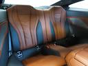 前後ともにきれいな状態のシートです。