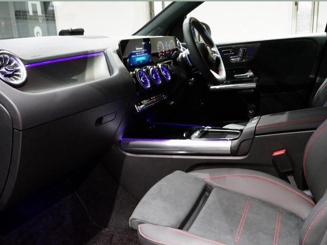Ｂクラス Ｂ２００ｄ　ＡＭＧラインパッケージ　ドライビングアシスタンスＰＧ　禁煙車　１８インチアルミ　フットトランクオープナー　純正ナビ　パドルシフト　シートヒーター　マルチビームＬＥＤヘッドライト　地デジＴＶ　バックカメラ（5枚目）