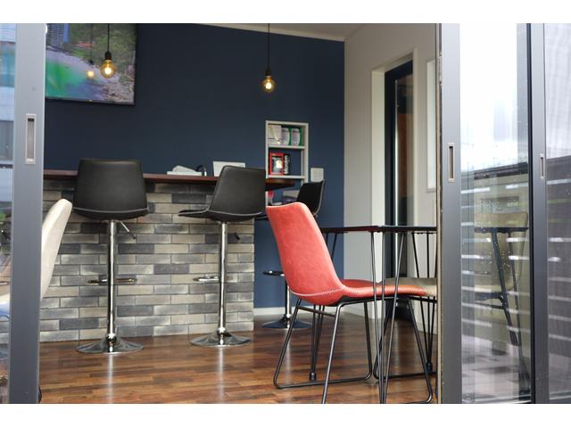 アルファード Ｚ　ユーザー買取車　左右独立ムーンルーフ　リアフリップダウンモニター　ドライブレコーダー　ブラインドスポット　ブレーキホールド　置くだけ充電　ＨＤＭＩ（56枚目）