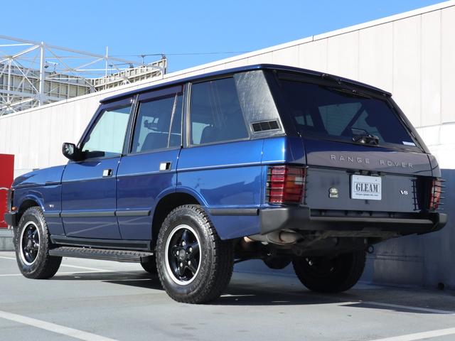 レンジローバー ベースグレード　最終モデル　バネサス　サンルーフ　記録簿　ＨＤＤナビ　地デジ　バックカメラ　ＥＴＣ　ドラレコ　ヘッドライト、テールガード　ドアバイザー　ＬＥＤヘッドライト　フロントパワーシート　グレーレザーシート（4枚目）