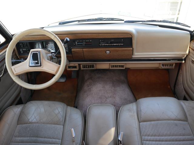 ジープ・グランドワゴニア 1991y 最終モデル 5.9L V8 ビルシュタインショック 純正15インチAW ホーリー製キャブ ヒッチメンバー ルーフレール 記録簿 フォグ エアコン Bluetoothオーディオ ETC(6枚目)