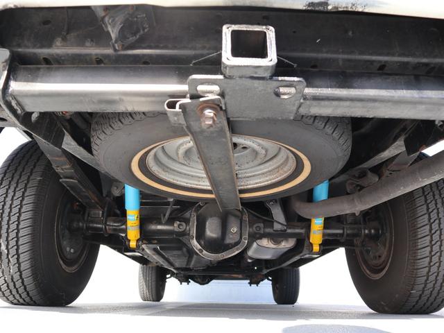 ジープ・グランドワゴニア 1991y 最終モデル 5.9L V8 ビルシュタインショック 純正15インチAW ホーリー製キャブ ヒッチメンバー ルーフレール 記録簿 フォグ エアコン Bluetoothオーディオ ETC(79枚目)