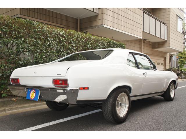 シボレーノーバ ベースグレード　１９７０ＭＹ　０６年登録国内１オーナー　ブラック内装レストア　　　　ＡＴＯ／Ｈ・ディーラー系工場の記録１３枚　３５０エンジン　ホーリーキャブ・クローム加工　Ａレーシング１５ＡＷ　外マフラー（7枚目）