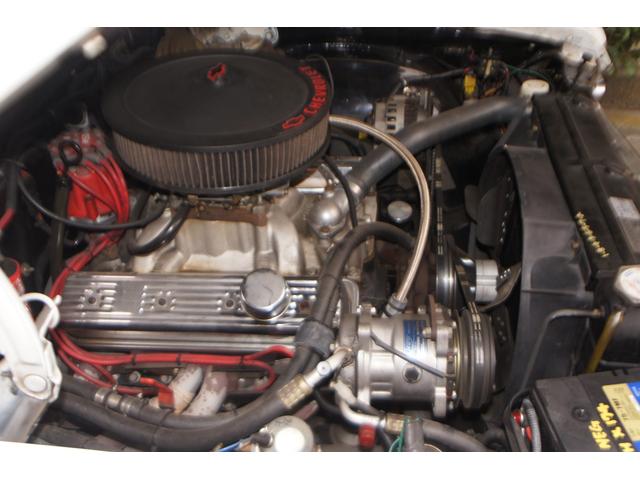 シボレーノーバ ベースグレード　１９７０ＭＹ　０６年登録国内１オーナー　ブラック内装レストア　　　　ＡＴＯ／Ｈ・ディーラー系工場の記録１３枚　３５０エンジン　ホーリーキャブ・クローム加工　Ａレーシング１５ＡＷ　外マフラー（25枚目）