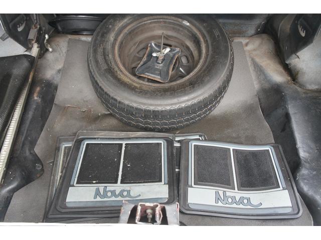 シボレーノーバ ベースグレード　１９７０ＭＹ　０６年登録国内１オーナー　ブラック内装レストア　　　　ＡＴＯ／Ｈ・ディーラー系工場の記録１３枚　３５０エンジン　ホーリーキャブ・クローム加工　Ａレーシング１５ＡＷ　外マフラー（26枚目）