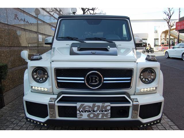 Ｇ６３　ＡＭＧ　ブラバスエアロパーツ　スカイフォージド２４インチ　ミラクル３連可変マフラー　デジーノインテリア　赤／黒　背面タイヤカバー付き　社外ヘッドライト　モニター９インチ　バックカメラ　サンルーフ(2枚目)