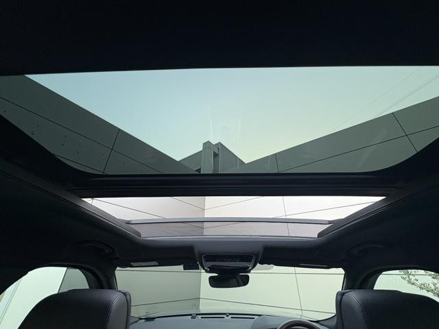 レンジローバーヴェラール ダイナミック HSE P400e 4WD 1オーナー スライディングパノラミックルーフ(3枚目)