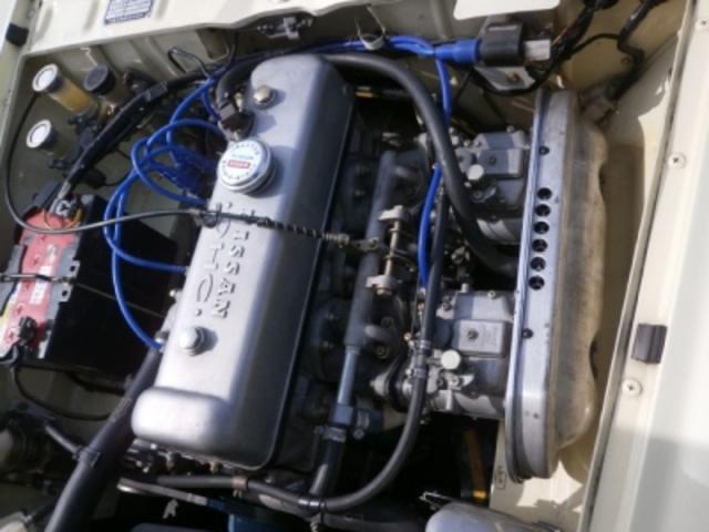ダットサン フェアレディ SR311 外装オールペイント(13枚目)