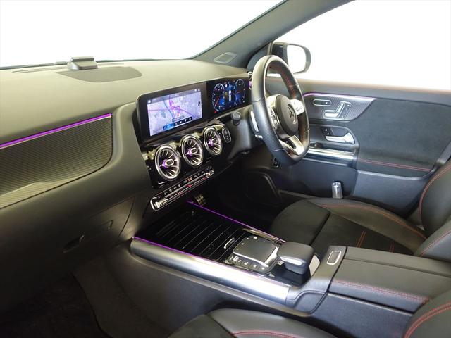 ＧＬＡクラス ＧＬＡ２００　ｄ　４ＭＡＴＩＣ　ＡＭＧライン　ナビゲーションパッケージ　Ｂｌｕｅｔｏｏｔｈ接続　ＥＴＣ　ＬＥＤヘッドライト　ＴＶ　アイドリングストップ　クルーズコントロール　コネクテッド機能　サイドカメラ　シートヒーター　トランクスルー　ナビ（19枚目）