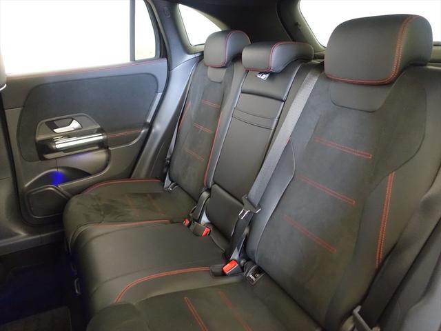 ＧＬＡクラス ＧＬＡ２００　ｄ　４ＭＡＴＩＣ　ＡＭＧライン　ナビゲーションパッケージ　Ｂｌｕｅｔｏｏｔｈ接続　ＥＴＣ　ＬＥＤヘッドライト　ＴＶ　アイドリングストップ　クルーズコントロール　コネクテッド機能　サイドカメラ　シートヒーター　トランクスルー　ナビ（22枚目）