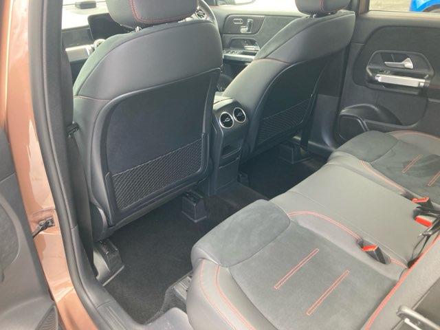 GLB GLB200 d 4MATIC AMGラインパッケージ 3列シート Bluetooth接続 ETC LEDヘッドライト TV アイドリングストップ クルーズコントロール コネクテッド機能 サイドカメラ シートヒーター ナビ(17枚目)