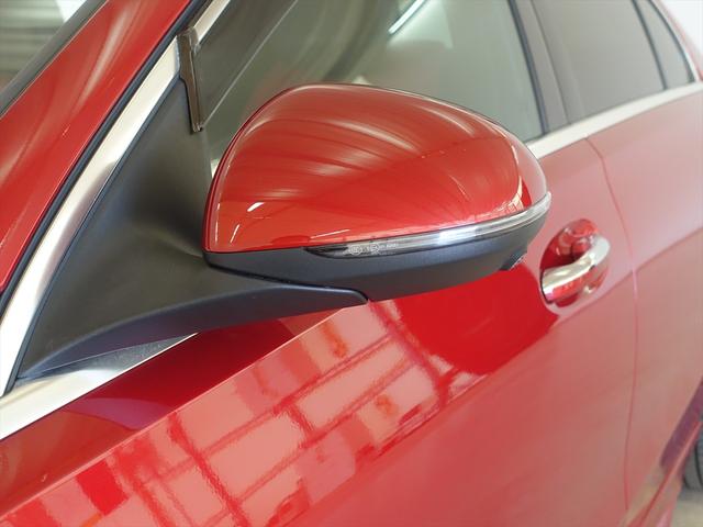 Ｃクラス Ｃ２００　アバンギャルド　ＡＭＧライン　レザーエクスクルーシブパッケージ　ベーシックパッケージ　Ｂｌｕｅｔｏｏｔｈ接続　ＥＴＣ　ＬＥＤヘッドライト　ＴＶ　アイドリングストップ　クルーズコントロール　コネクテッド機能　サイドカメラ（7枚目）