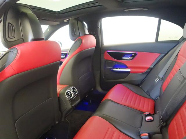 Ｃクラス Ｃ２００　アバンギャルド　ＡＭＧライン　レザーエクスクルーシブパッケージ　ベーシックパッケージ　Ｂｌｕｅｔｏｏｔｈ接続　ＥＴＣ　ＬＥＤヘッドライト　ＴＶ　アイドリングストップ　クルーズコントロール　コネクテッド機能　サイドカメラ（24枚目）