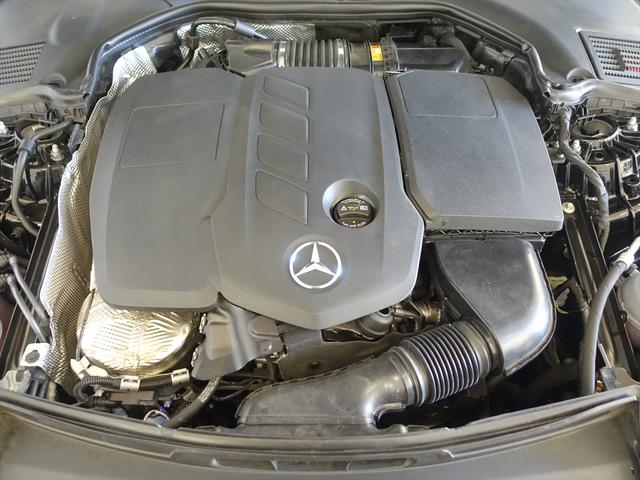 Ｃクラス Ｃ２２０　ｄ　アバンギャルド　ＡＭＧラインパッケージ　ベーシックパッケージ　Ｂｌｕｅｔｏｏｔｈ接続　ＥＴＣ　ＬＥＤヘッドライト　ＴＶ　アイドリングストップ　クルーズコントロール　コネクテッド機能　サイドカメラ　シートヒーター（9枚目）