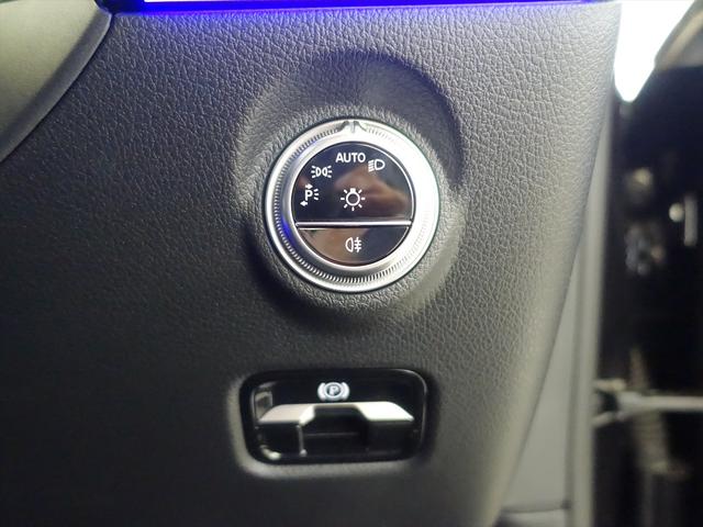 Ｃクラス Ｃ２２０　ｄ　アバンギャルド　ＡＭＧラインパッケージ　ベーシックパッケージ　Ｂｌｕｅｔｏｏｔｈ接続　ＥＴＣ　ＬＥＤヘッドライト　ＴＶ　アイドリングストップ　クルーズコントロール　コネクテッド機能　サイドカメラ　シートヒーター（28枚目）