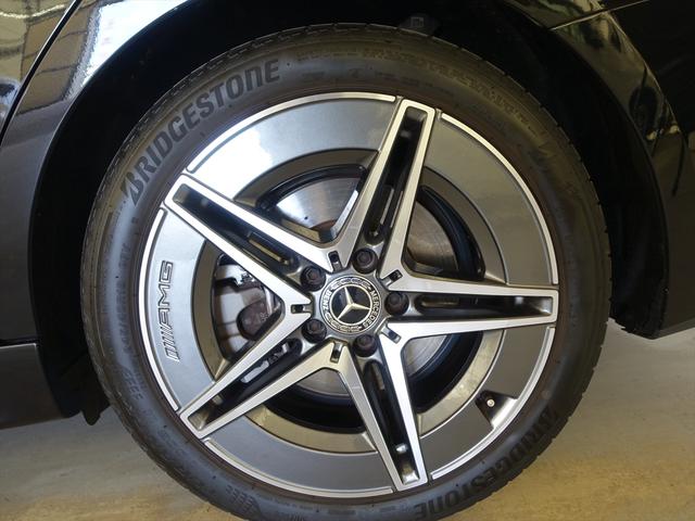 Ｃクラス Ｃ２２０　ｄ　アバンギャルド　ＡＭＧラインパッケージ　ベーシックパッケージ　Ｂｌｕｅｔｏｏｔｈ接続　ＥＴＣ　ＬＥＤヘッドライト　ＴＶ　アイドリングストップ　クルーズコントロール　コネクテッド機能　サイドカメラ　シートヒーター（32枚目）