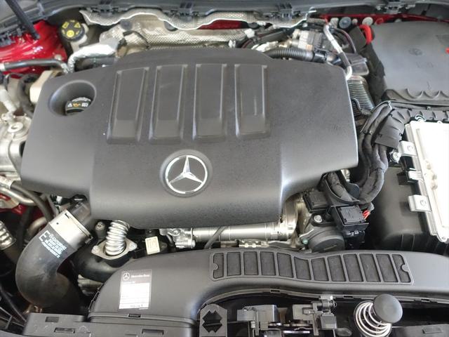 ＧＬＡクラス ＧＬＡ２００　ｄ　４ＭＡＴＩＣ　ＡＭＧラインパッケージ　Ｂｌｕｅｔｏｏｔｈ接続　ＥＴＣ　ＬＥＤヘッドライト　ＴＶ　アイドリングストップ　クルーズコントロール　コネクテッド機能　サイドカメラ　サンルーフ・ガラスルーフ　シートヒーター　トランクスルー　ナビ（9枚目）