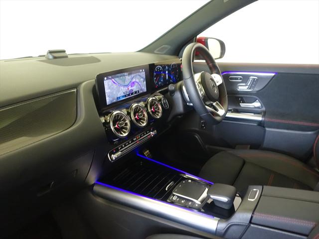 ＧＬＡクラス ＧＬＡ２００　ｄ　４ＭＡＴＩＣ　ＡＭＧラインパッケージ　Ｂｌｕｅｔｏｏｔｈ接続　ＥＴＣ　ＬＥＤヘッドライト　ＴＶ　アイドリングストップ　クルーズコントロール　コネクテッド機能　サイドカメラ　サンルーフ・ガラスルーフ　シートヒーター　トランクスルー　ナビ（19枚目）