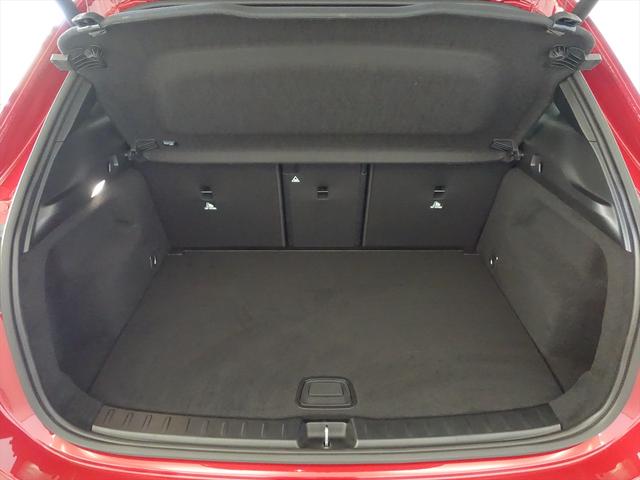 ＧＬＡクラス ＧＬＡ２００　ｄ　４ＭＡＴＩＣ　ＡＭＧラインパッケージ　Ｂｌｕｅｔｏｏｔｈ接続　ＥＴＣ　ＬＥＤヘッドライト　ＴＶ　アイドリングストップ　クルーズコントロール　コネクテッド機能　サイドカメラ　サンルーフ・ガラスルーフ　シートヒーター　トランクスルー　ナビ（25枚目）