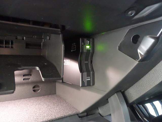 CLAクラス CLA180 AMGラインパッケージ Bluetooth接続 ETC LEDヘッドライト TV アイドリングストップ クルーズコントロール コネクテッド機能 シートヒーター トランクスルー ナビ バックモニター(21枚目)