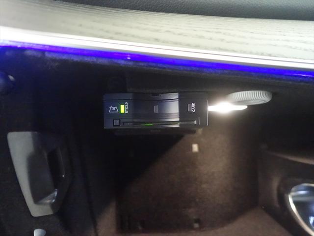 Eクラスステーションワゴン E220 d ステーションワゴン ローレウスエディション エクスクルーシブパッケージ Bluetooth接続 ETC LEDヘッドライト TV アイドリングストップ クルーズコントロール コネクテッド機能 サイドカメラ サンルーフ・ガラスルーフ(22枚目)